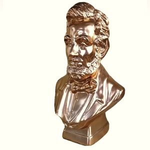 Avon President Lincoln Bust 1979 Figure Gold